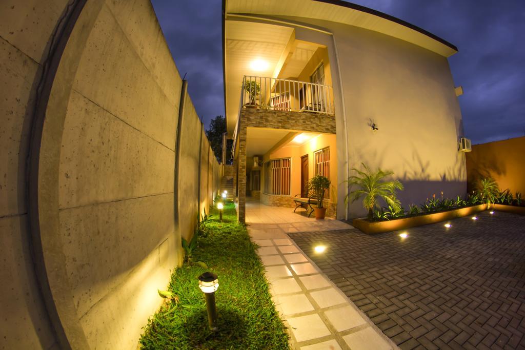 Apartamentos Valle Del Volcan La Fortuna Exteriér fotografie