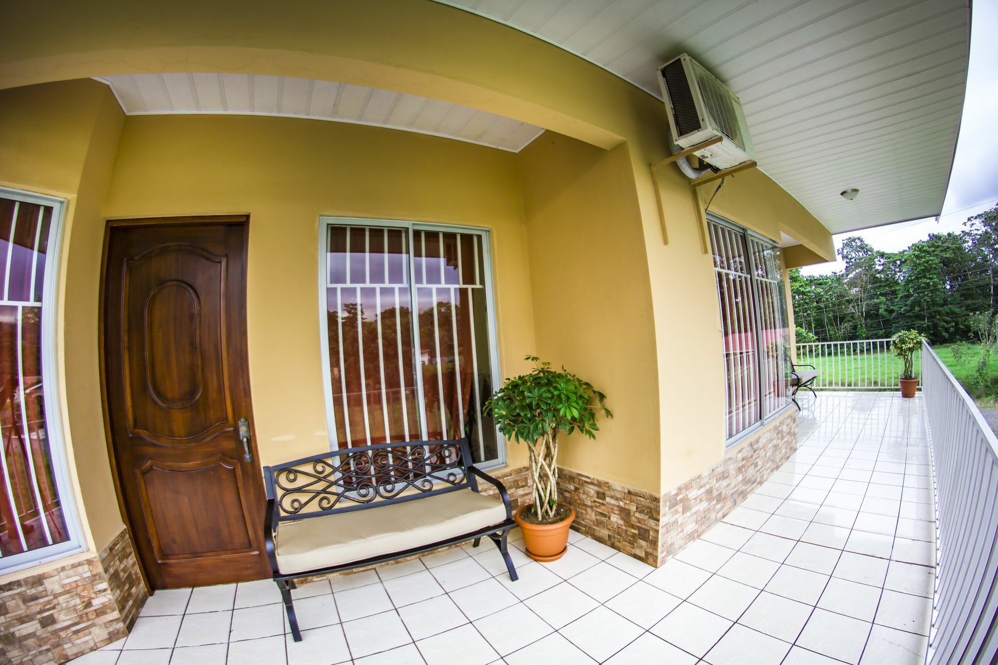 Apartamentos Valle Del Volcan La Fortuna Exteriér fotografie